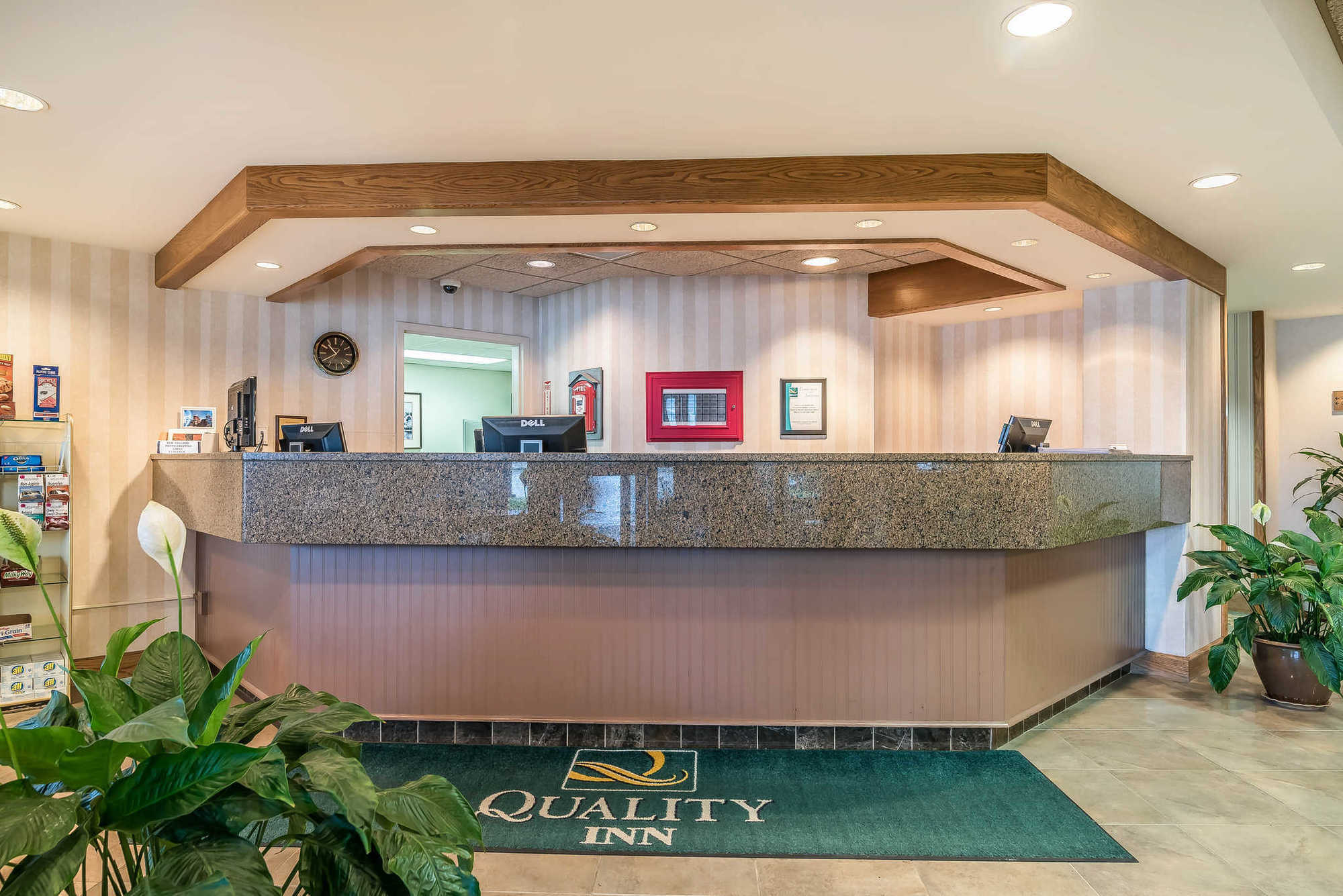 Quality Inn Portsmouth Dalaman gambar