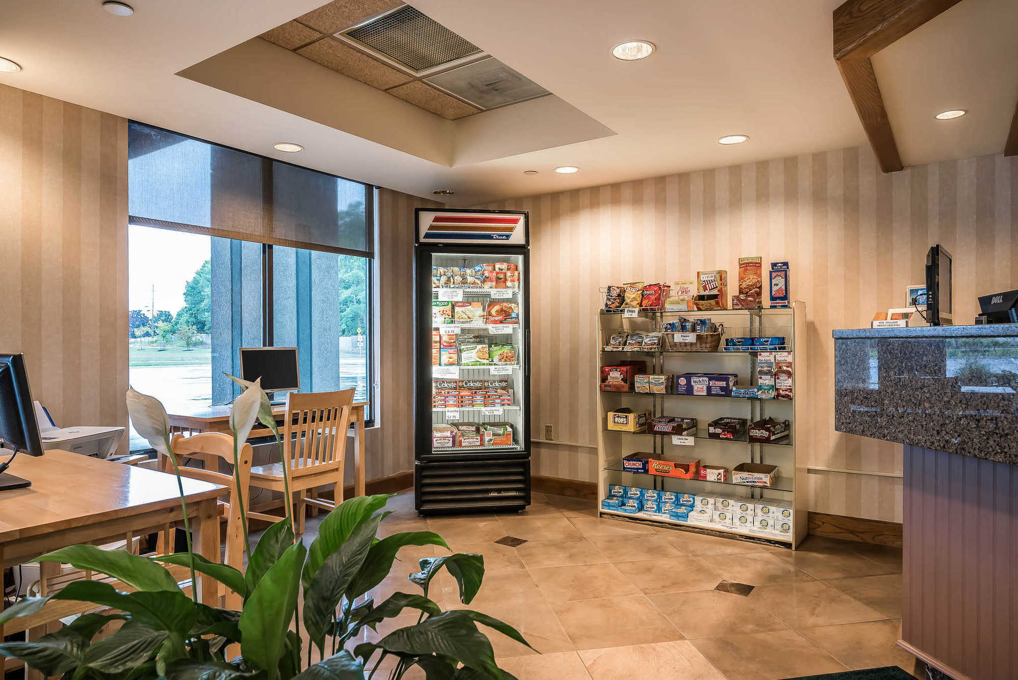 Quality Inn Portsmouth Dalaman gambar